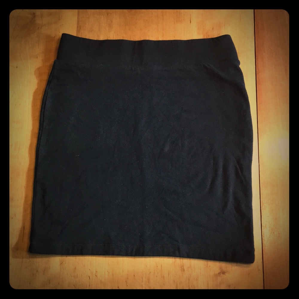 Black skirt